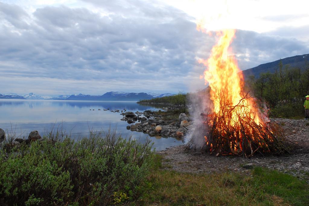 Villa Kilpisjaerven Tunturimajat Kilpisjärvi Camera foto